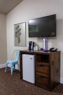 Julie's Park Cafe & Motel - Fish Creek - 5
