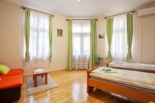 Time Traveling Apartment Sofia City - Sófia - 9