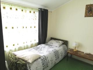 Komnata v gostevom dome na metro Osokorki - 2