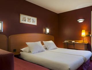Sky Hotel Goussainville Charles de Gaulle - Goussainville - 5
