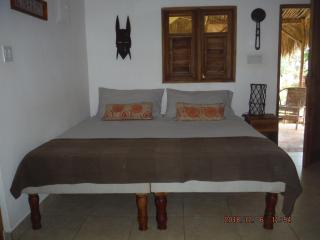KuDehya Guesthouse - Treasure Beach - 7