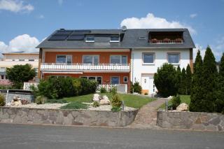 Weingut und Gästehaus Wolfgang Beth - 0