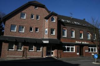 Landgasthaus Hotel Wolters - Kerken - 4