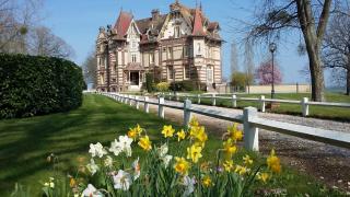 Château de la Râpée Hôtel restaurant - Bazincourt-sur-Epte - 0
