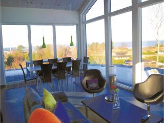 Four-Bedroom Holiday Home In Glesborg - Glesborg - 2