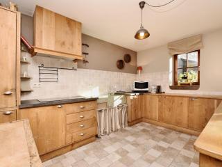 Rustic holiday home in Halleux - Ennal - 6