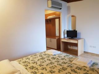 Hotel Oasi - 2