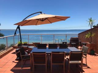 Cowes Beachfront Retreat - 0