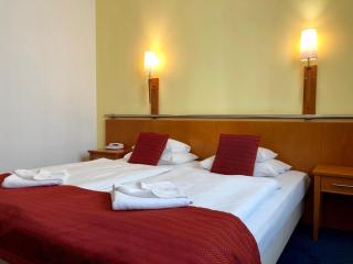 Hotel Veritas - Budapest - 4