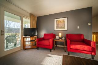 Sun & Ski Inn and Suites - Stowe - 2