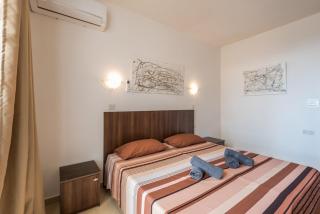 Seashells 2 bedroom Apartment with sunny terrace with stunning sea views - by Getawaysmalta - St Paul's Bay - 4