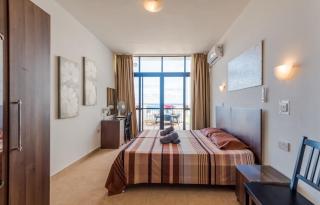 Seashells 2 bedroom Apartment with sunny terrace with stunning sea views - by Getawaysmalta - St Paul's Bay - 5