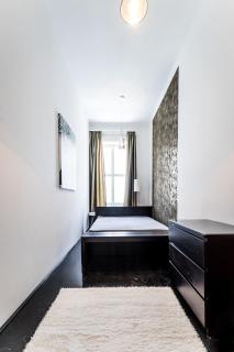 BpR B&W Elegant Home - Budapest - 3