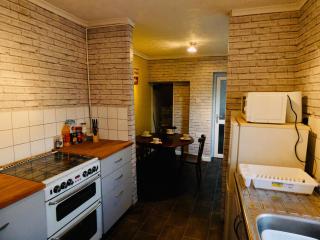 Hill Breeze House - Merthyr Tydfil - 2