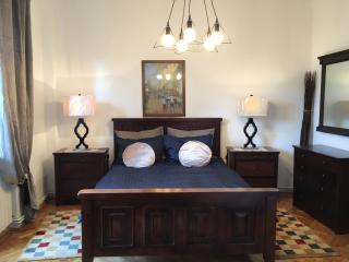 Vintage Apartment - Bukarest - 0