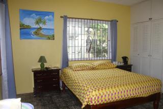 ritashomeawayfromhome - Ocho Rios - 3