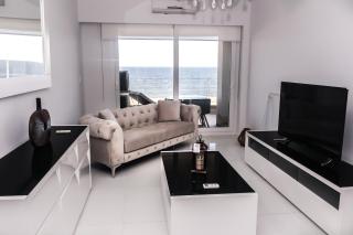 Azure Punta Executive - 1