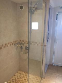 Clinton's Green B&B - Bracknell - 1