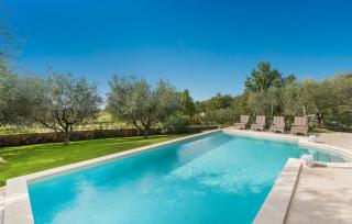 Design and Luxury Villa with Pool - 9