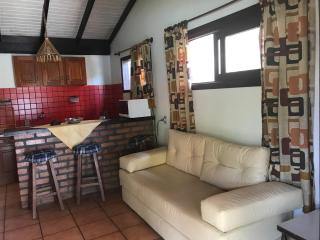 Pousada e Residencial Canto Verde...a uma quadra da melhor praia... - 1