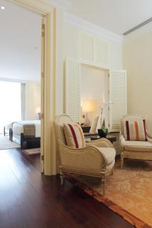Raffles Makati - Manila - 9