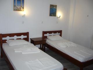 Ioanna Rooms - Naousa - 6