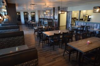 Lakeland Inn Hotel - Cold Lake - 3