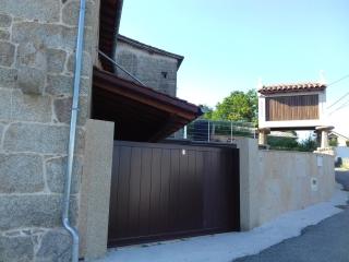Casa Tras Do Rio - Coles - 2