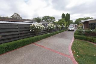 Quiet Boutique Generous Breakfast - Palmerston North - 1