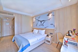 Ramada by Wyndham Istanbul Old City - Istanbul - 1