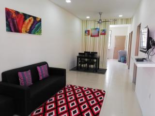 Neesa Homestay Bukit Gambang-Muslim - 6