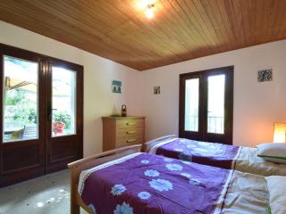 Superb holiday home with private garden - Yvias - 5