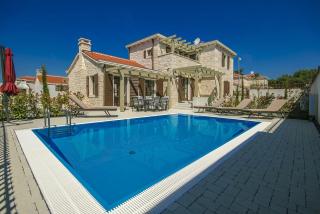 Luxury Stone Villa Zanelli - 9