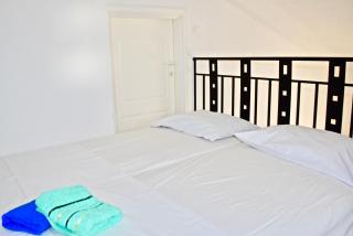 DISTRiCT 01 -Luxurious Villa with private beach - 4