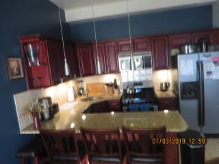 Perfect Business Penthouse 3BR Near NYC - Union City - 1