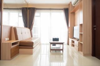 3BR with Sofa bed at Gateway Pasteur Apartment By Travelio - Bandung - 7