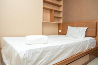 3BR with Sofa bed at Gateway Pasteur Apartment By Travelio - Bandung - 8