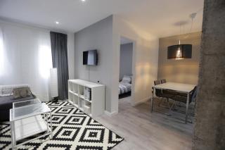 Brand new charming apartment next to the river - Sevilla - 9