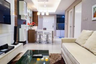 Furnished 1BR Apartment City View Casa Grande Residence By Travelio - Jacarta - 6