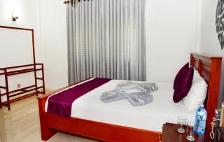 Cinnamon Holiday Inn - Hikkaduwa - 4