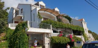 Apartments Komaic - Molunat - 6