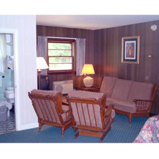 Hill-Brook Motel - Bedford - 3
