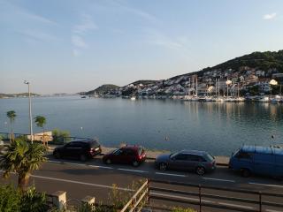Seaside Apartment Tisno - Tisno - 9