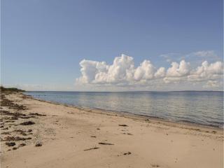 Two-Bedroom Holiday Home In Knebel - 4