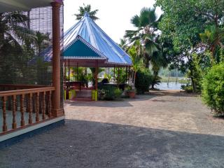 Kayaloram Resort - Pūvār - 1