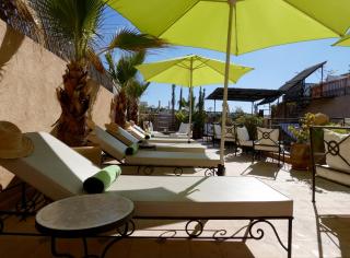 Riad Signature - 3
