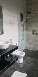 Szhnn Villa - Spacious Room in Village - 6