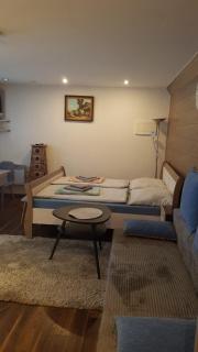 Lovely & Luxury Apartment - 1