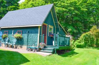 Bugaboo Cottages - 7