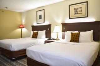 Travelodge by Wyndham Coffeyville - Coffeyville - 4